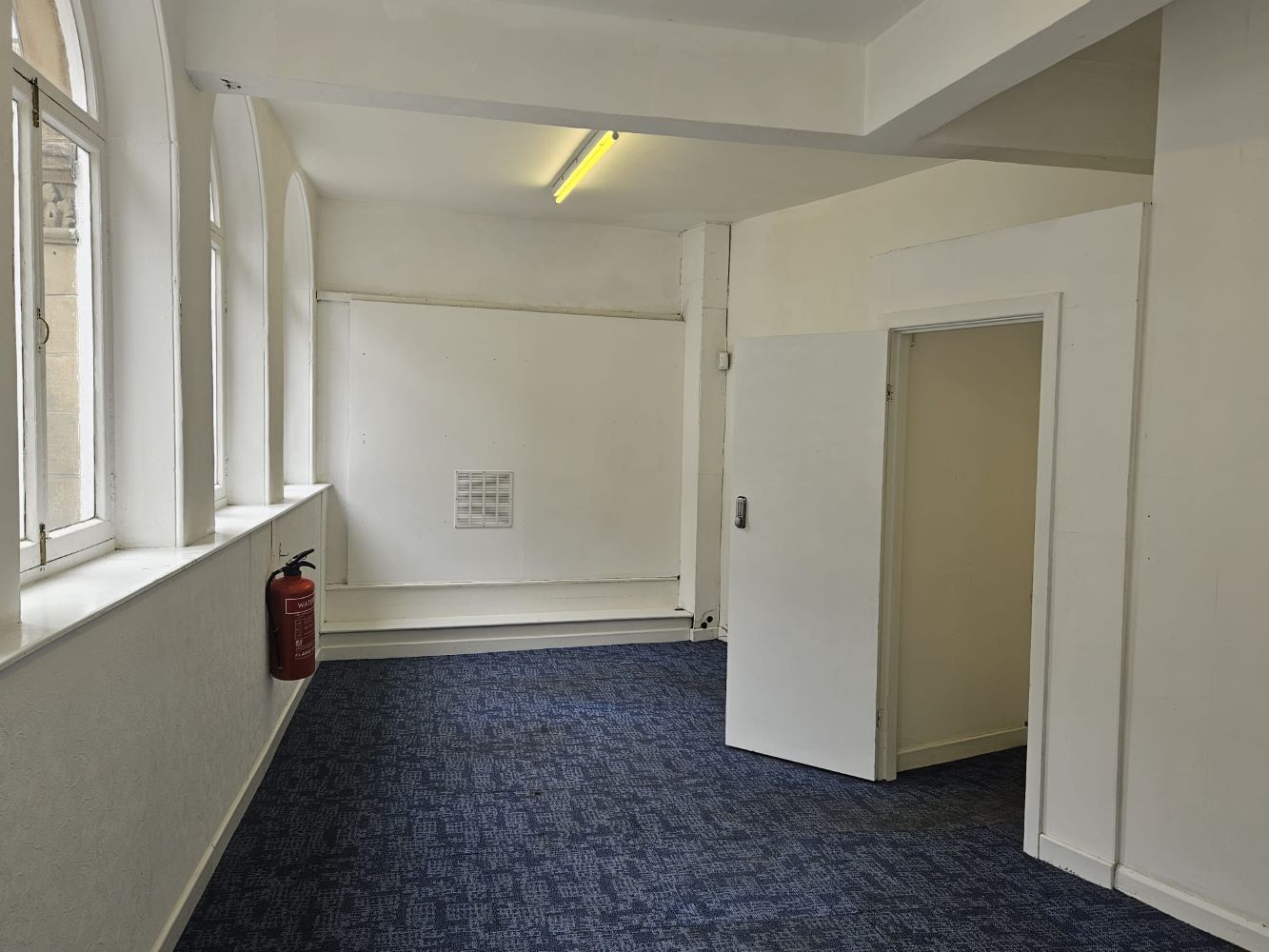 77 Kirkgate,  Bradford, West Yorkshire, BD1 1PZ